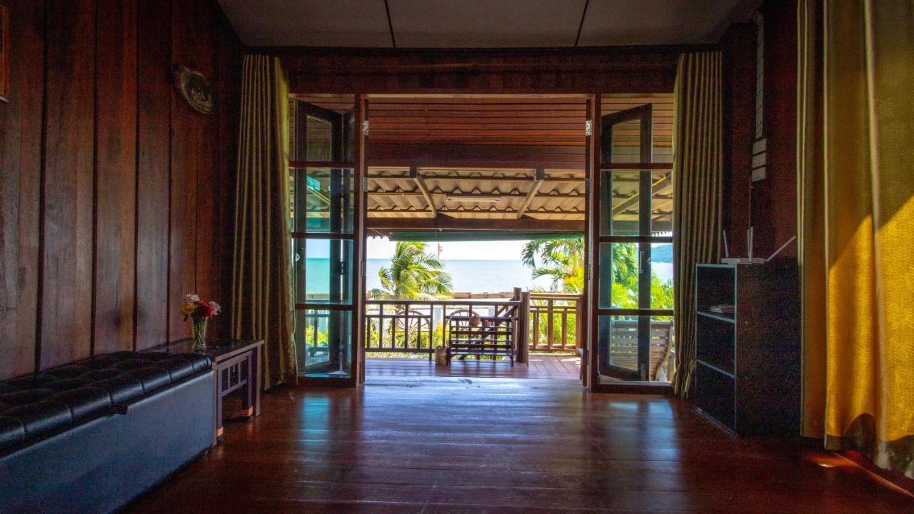 Seesea Thai Wooden House On Beachfront Prachuap Khiri Khan Extérieur photo