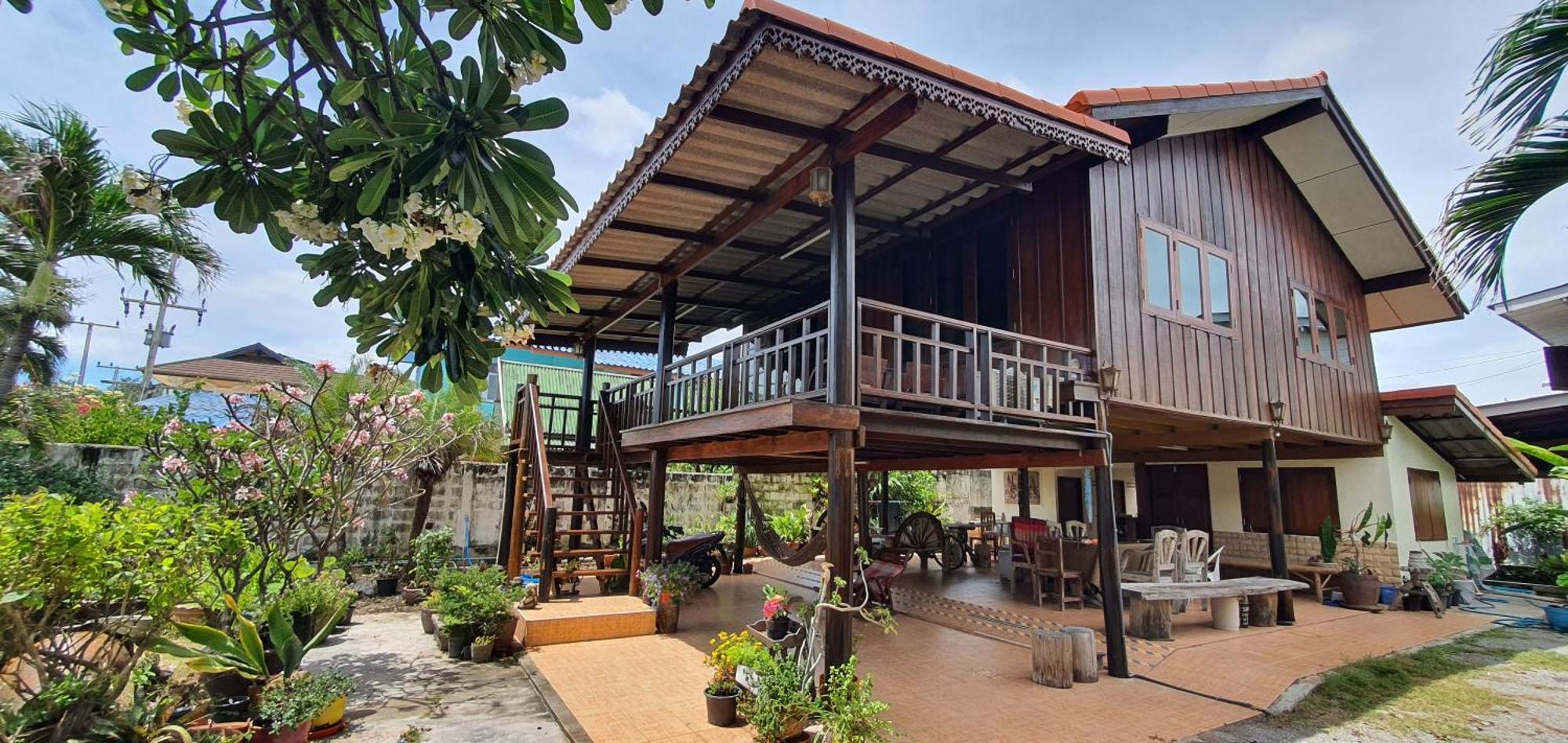 Seesea Thai Wooden House On Beachfront Prachuap Khiri Khan Extérieur photo